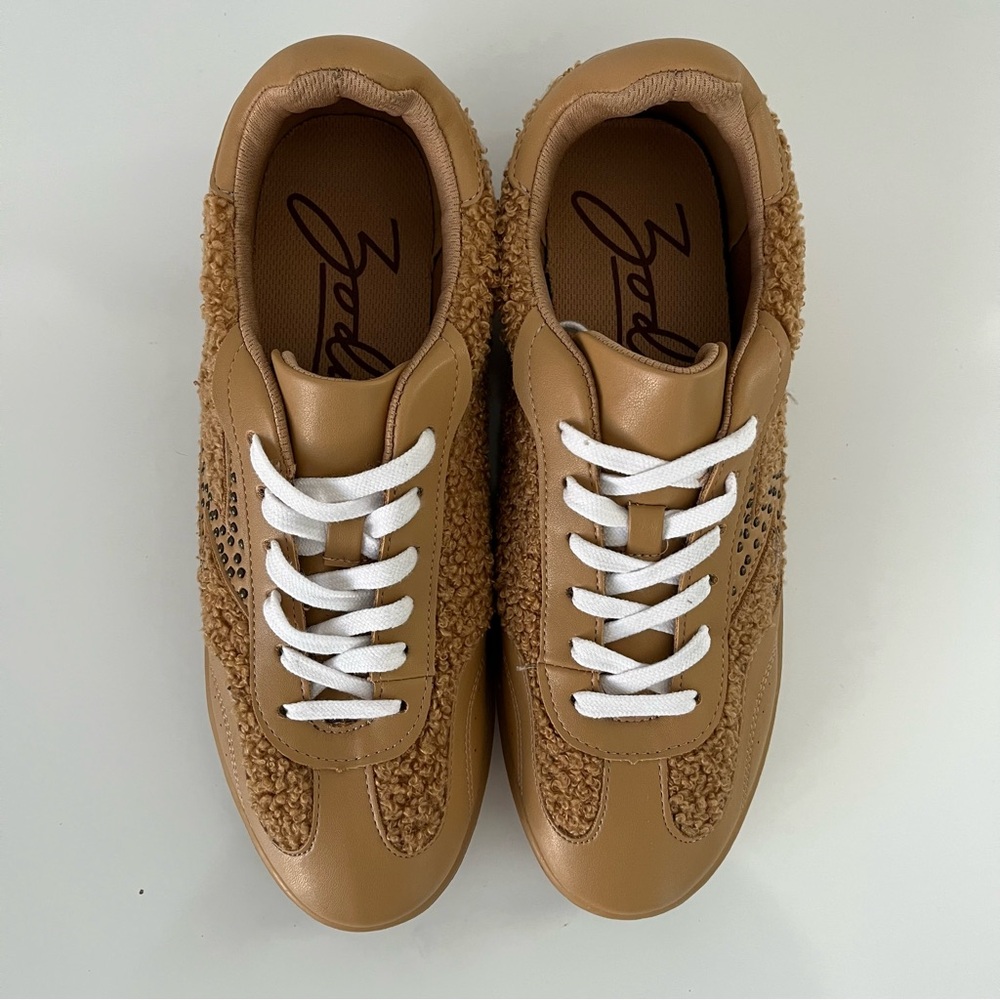 Zodiac Sansa Studded Sneakers Tan Shearling 10 - Picture 5 of 14